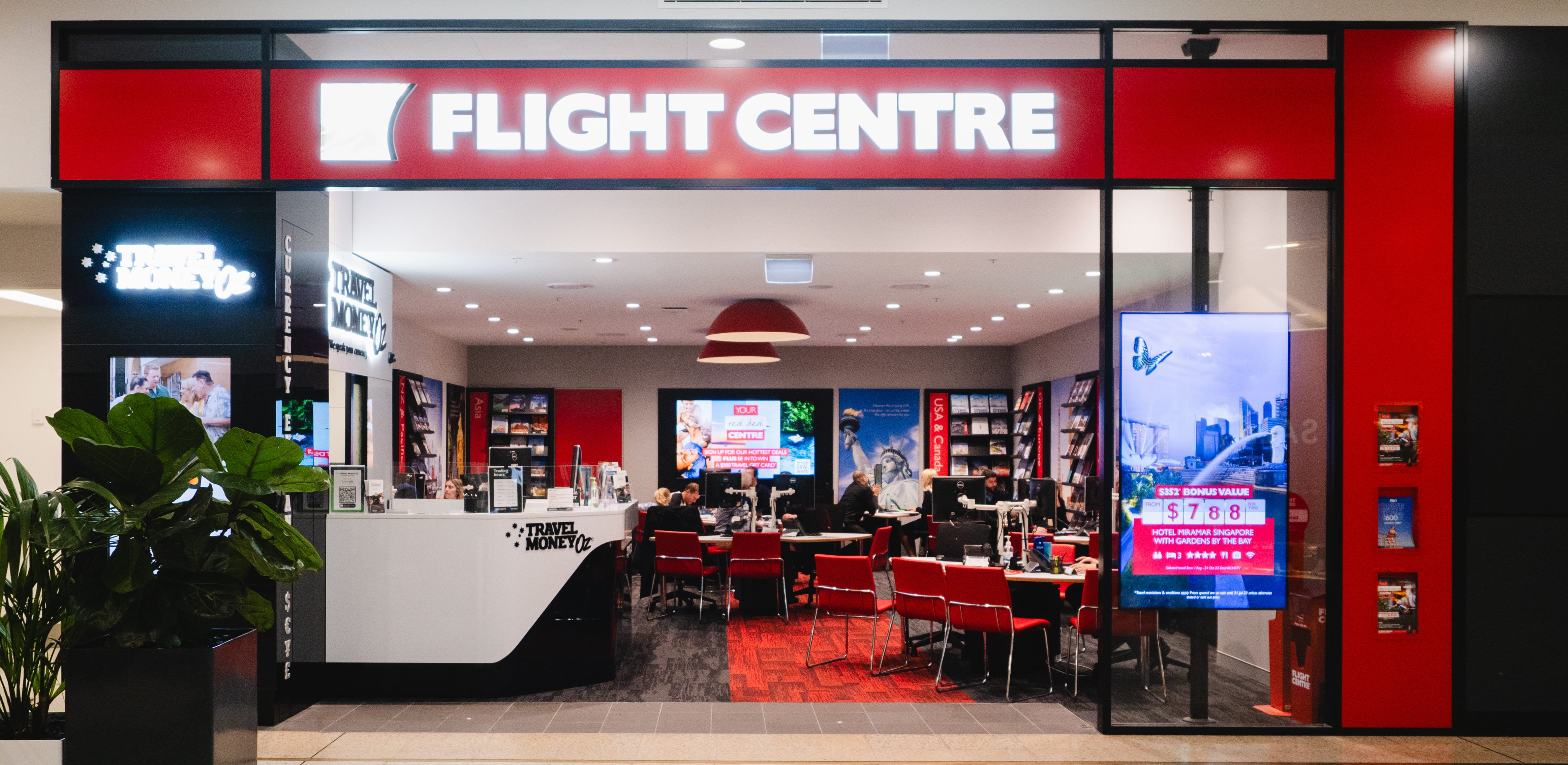 EF_FLIGHTCENTRE0001.jpg