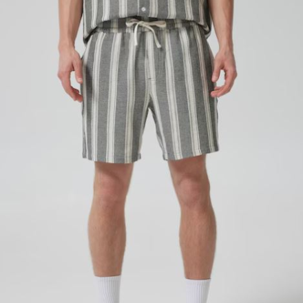 Jay Jays Byron Texture Everyday Short 440 x 440.png